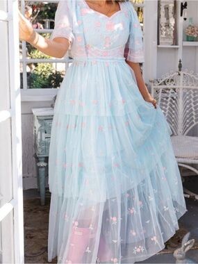 ISO Ivy City Co Chantilly dress